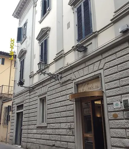 Hotel Flora Prato 